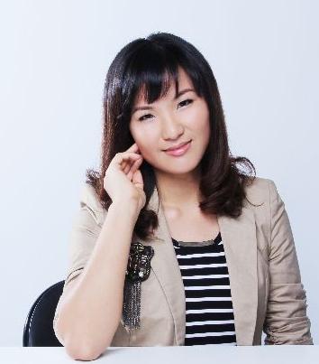 陆佩兰 -- FM901主持